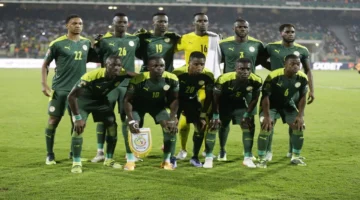 حقيقة الاتفاق مع دياز.. حارس السنغال يوضح كواليس ركلة جزاء نهائي إفريقيا